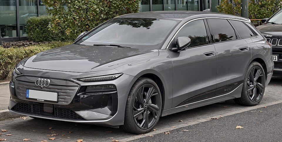 アウディ A6 Avant e-tron