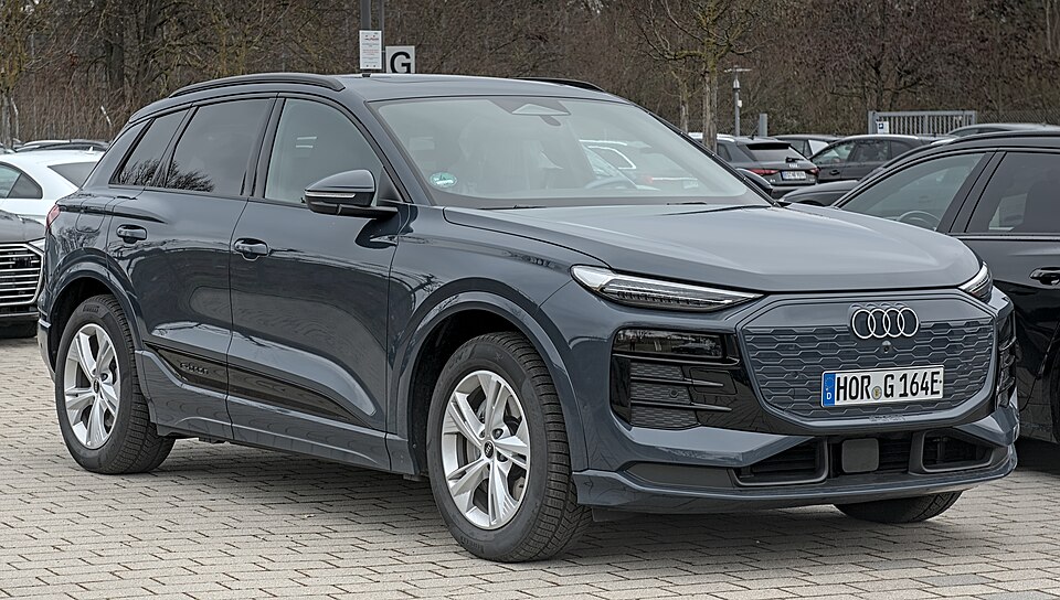 アウディ Q6 e-tron