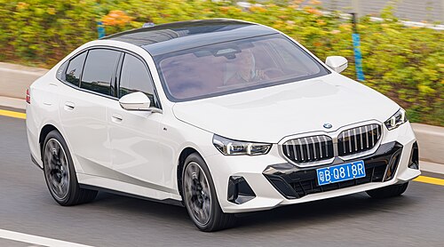 BMW 5シリーズ ロング