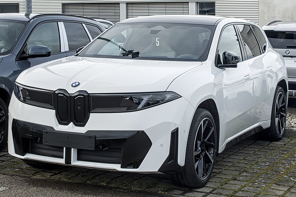 BMW iX3