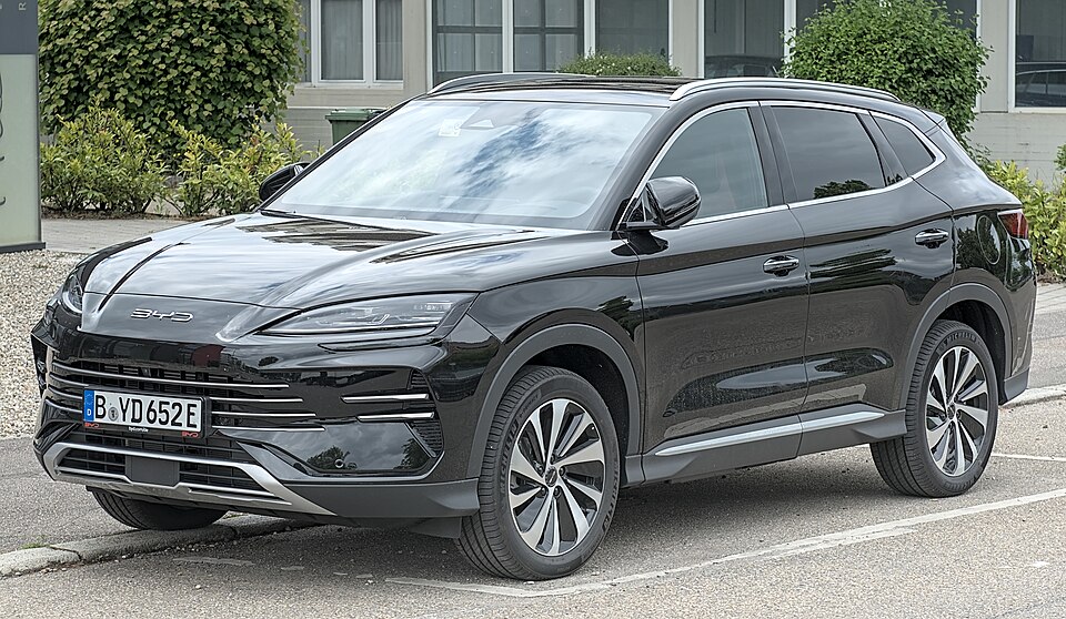 BYD SEALION 6