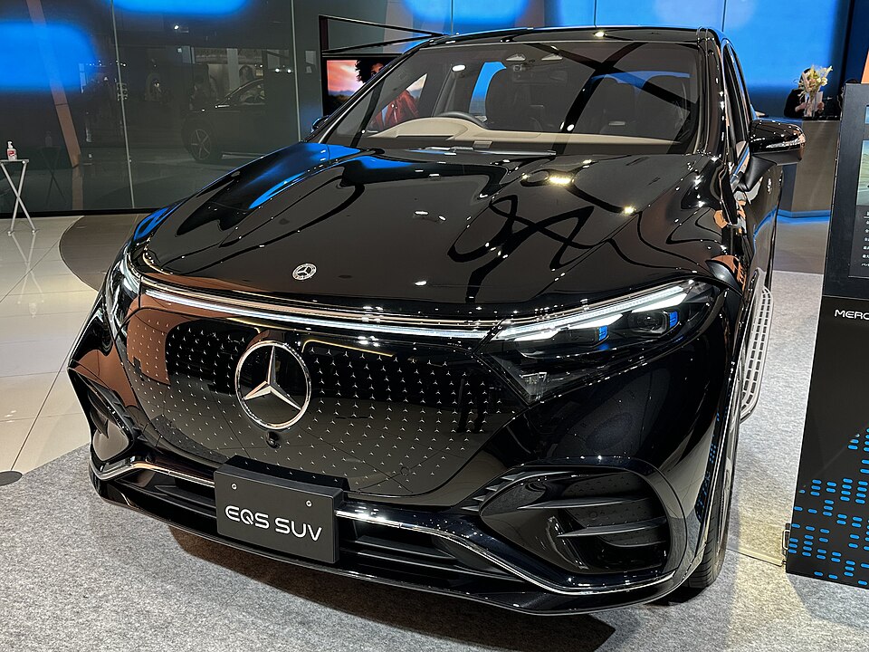 メルセデス・ベンツ EQS SUV