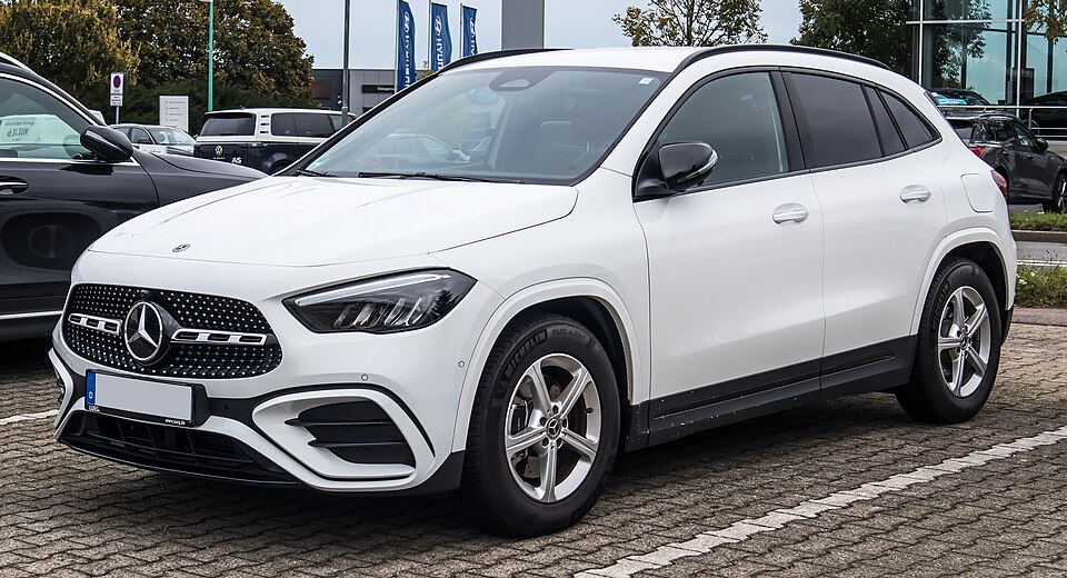 メルセデス・ベンツ GLA
