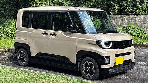 三菱 デリカミニ