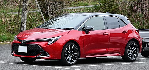 トヨタ カローラ スポーツ